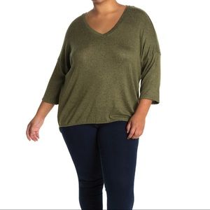 Philosophy Apparel V-Neck High / Low Hem Blouse